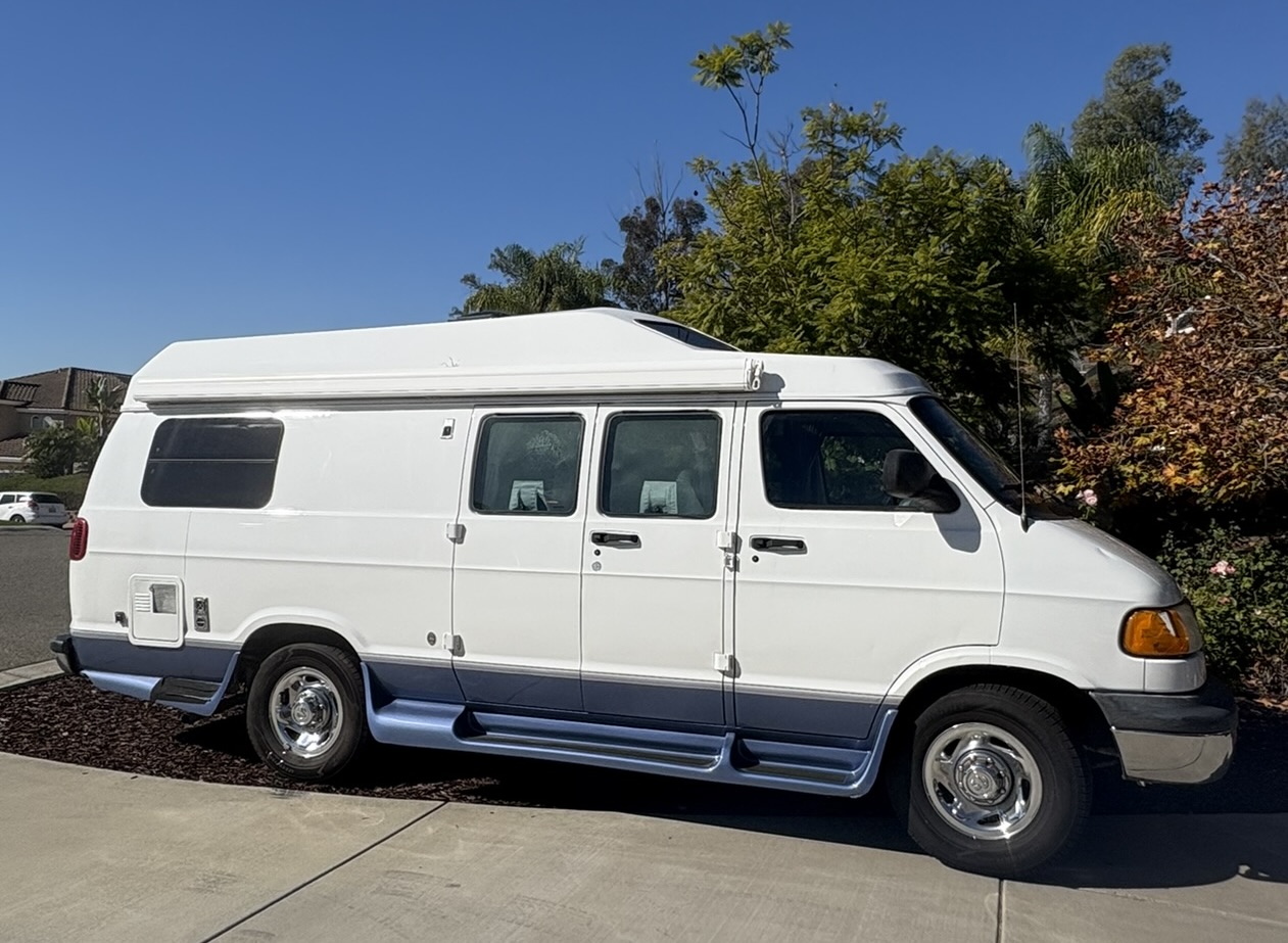 Dodge Versatile 190 (CA)   SOLD